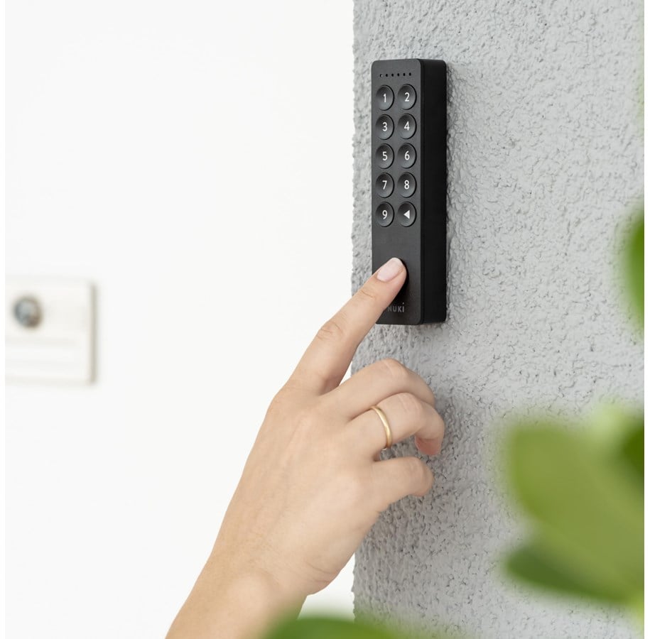 NUKi Smartlock Nordic Ultra med Keypad & Door Sensor